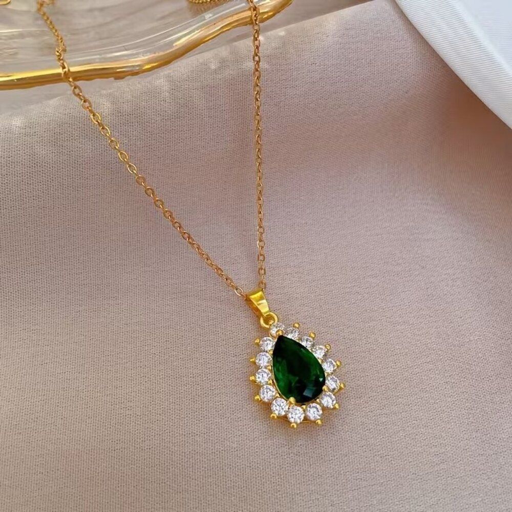 Dreamy Elegant Full Green Teardrop Glass Necklace with CZ Accents